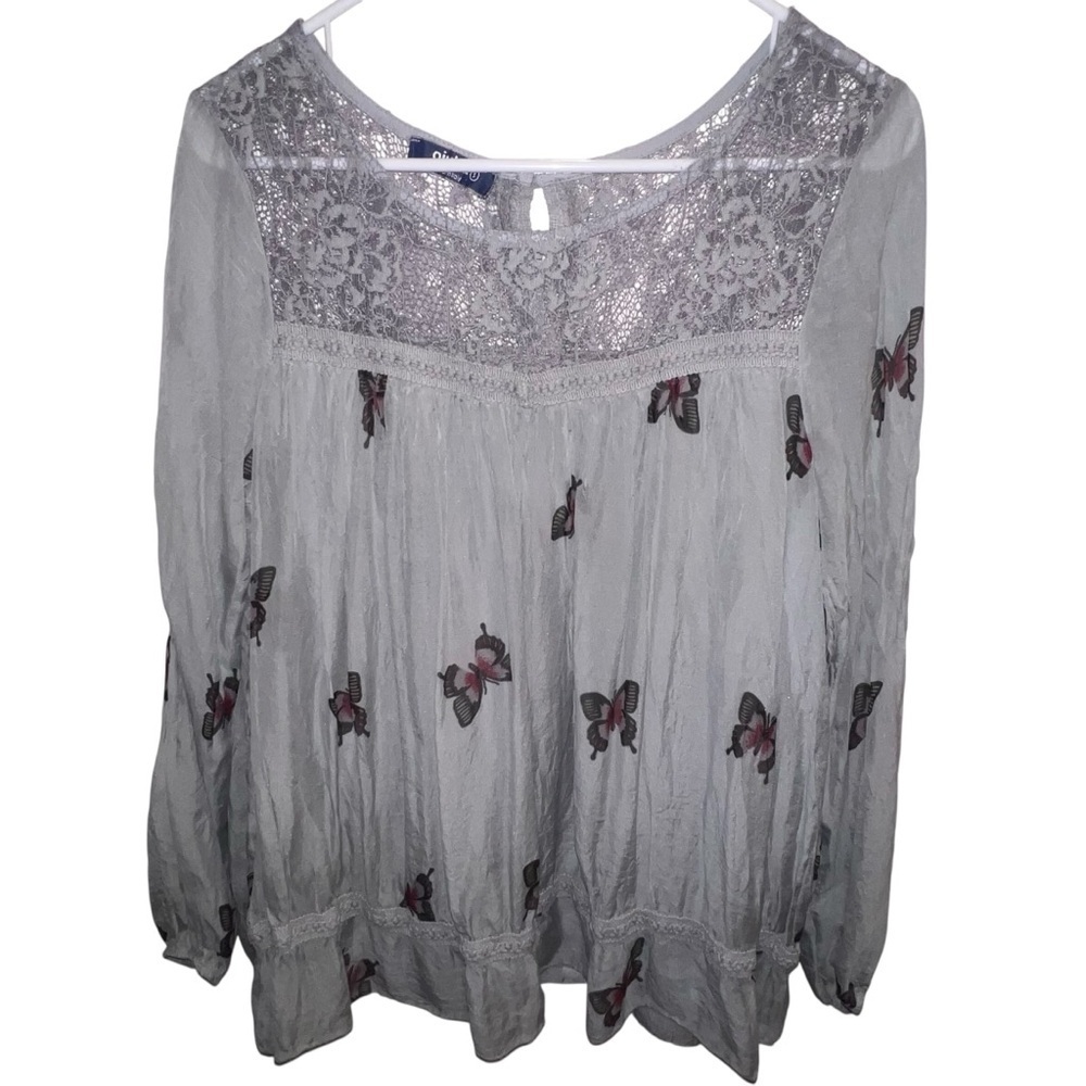 EUC Giulia Silk Elegant Lace Butterfly Print 🦋 Lace Long Sleeve Grey Top Small